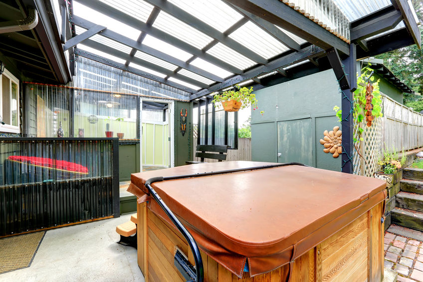 Comment choisir la toile de pergola sur mesure ?